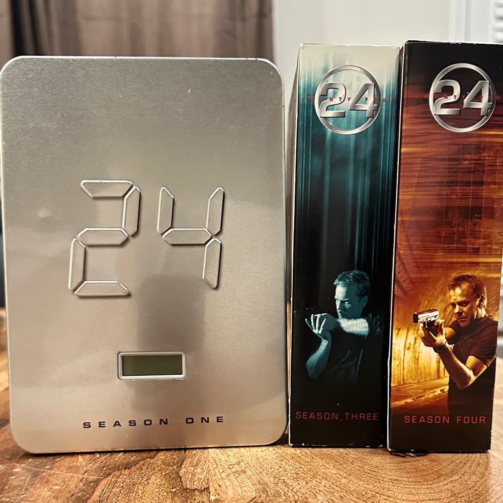 24 Season One Metal Box Set